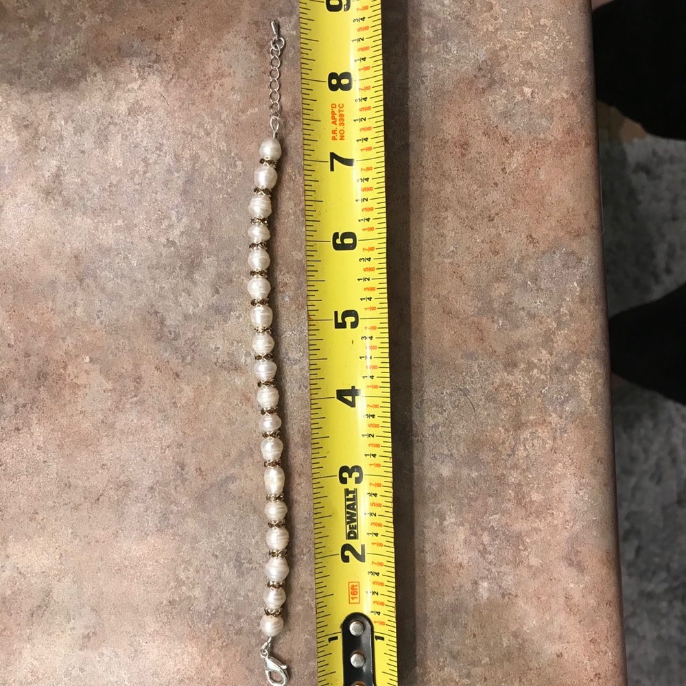 Cultured freshwater pearl bracelet gold roundells - Picture 4 of 5